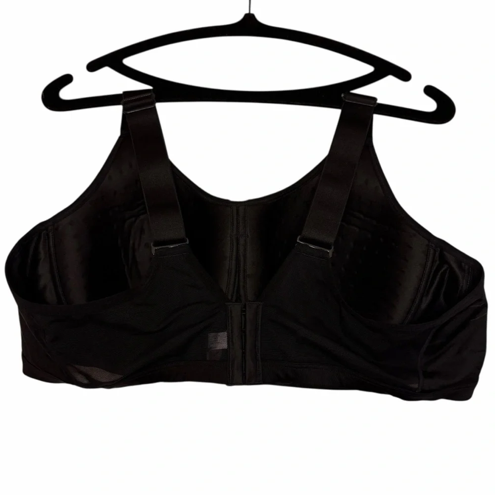 Livi Active High Impact Sports Bra